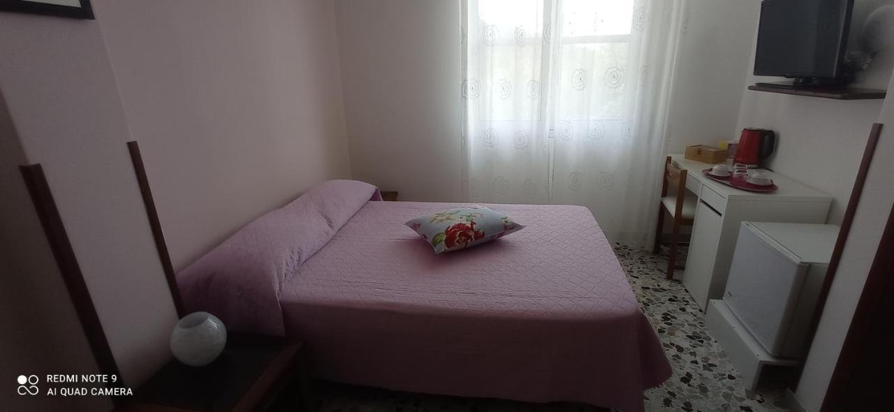 Agriturismo Vecchio Frantoio Villatella Ngoại thất bức ảnh
