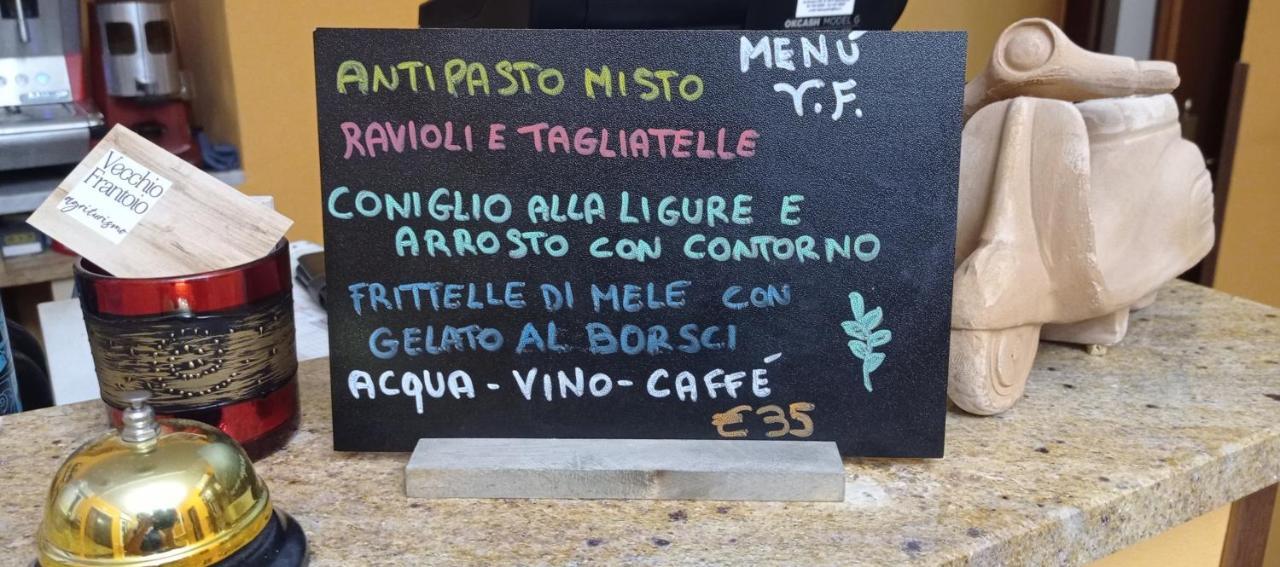 Agriturismo Vecchio Frantoio Villatella Ngoại thất bức ảnh