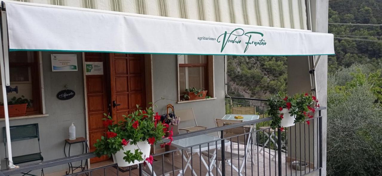 Agriturismo Vecchio Frantoio Villatella Ngoại thất bức ảnh